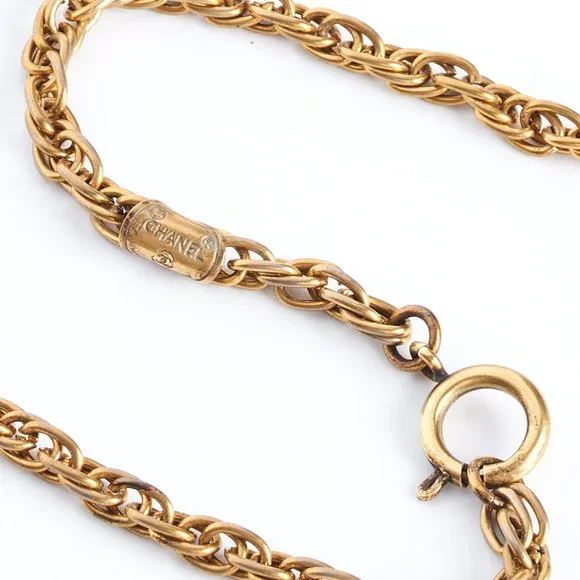 Authentic CHANEL Necklace, Vintage Chanel Necklace, Chanel CC Necklace - Picture 9 of 10